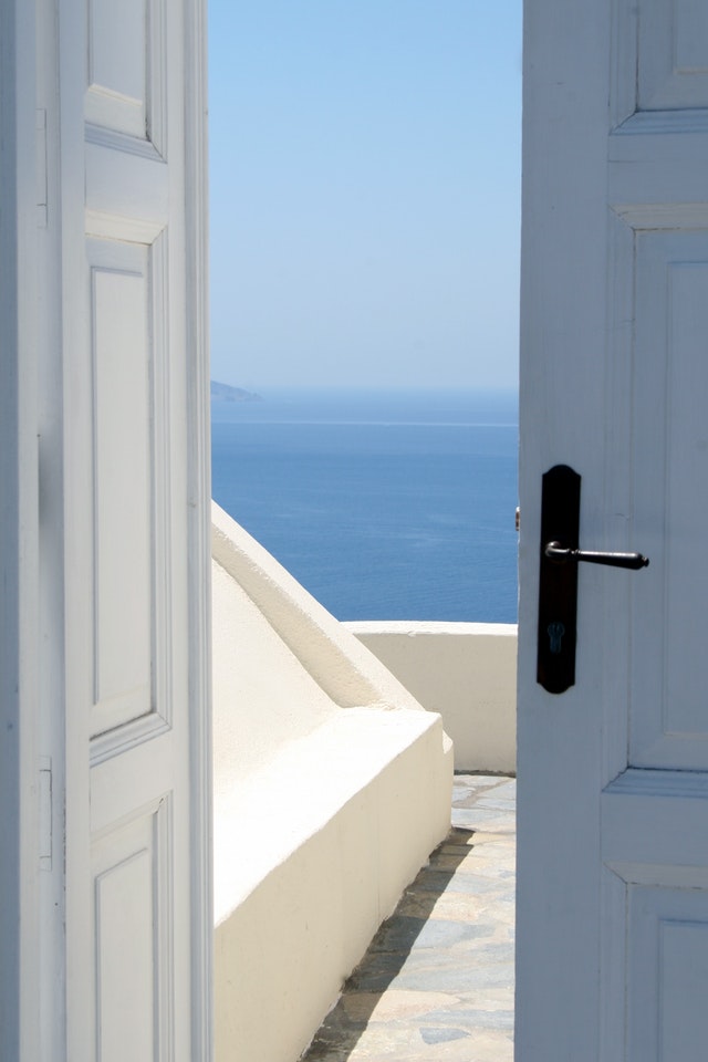 manutenzione delle porte in legno