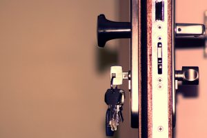 manutenzione porta blindata